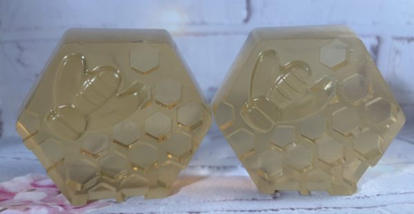 Manuka Honey Bee Soap